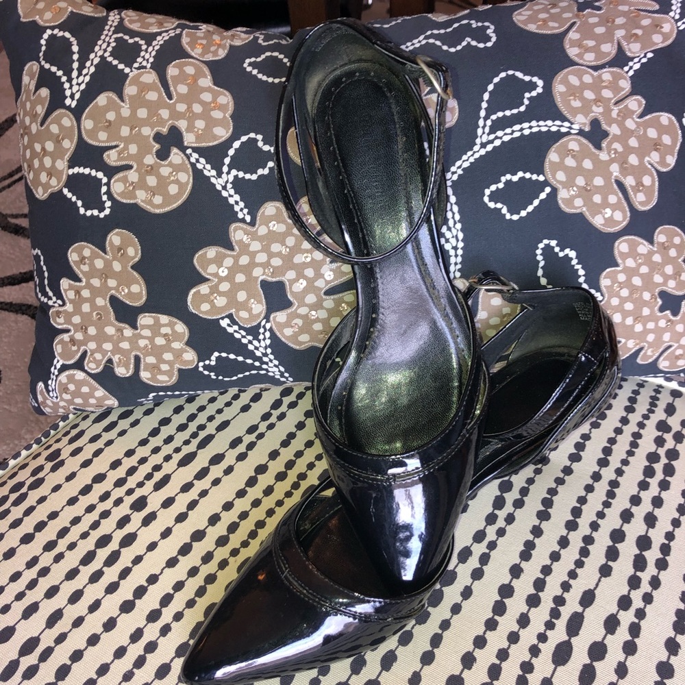 Black Strappy Heels🖤🖤